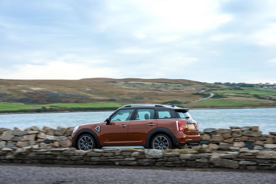  Mini Cooper S Countryman ALL4 2017 года  (WW) (фото 31 из 138)